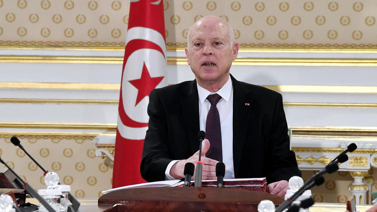 دعا إلى مراجعة عدد من التشريعات المتعلقة بالجباية..   رئيس الجمهورية يشدد على الاختيارات الوطنية لتحقيق انتظارات الشّعب